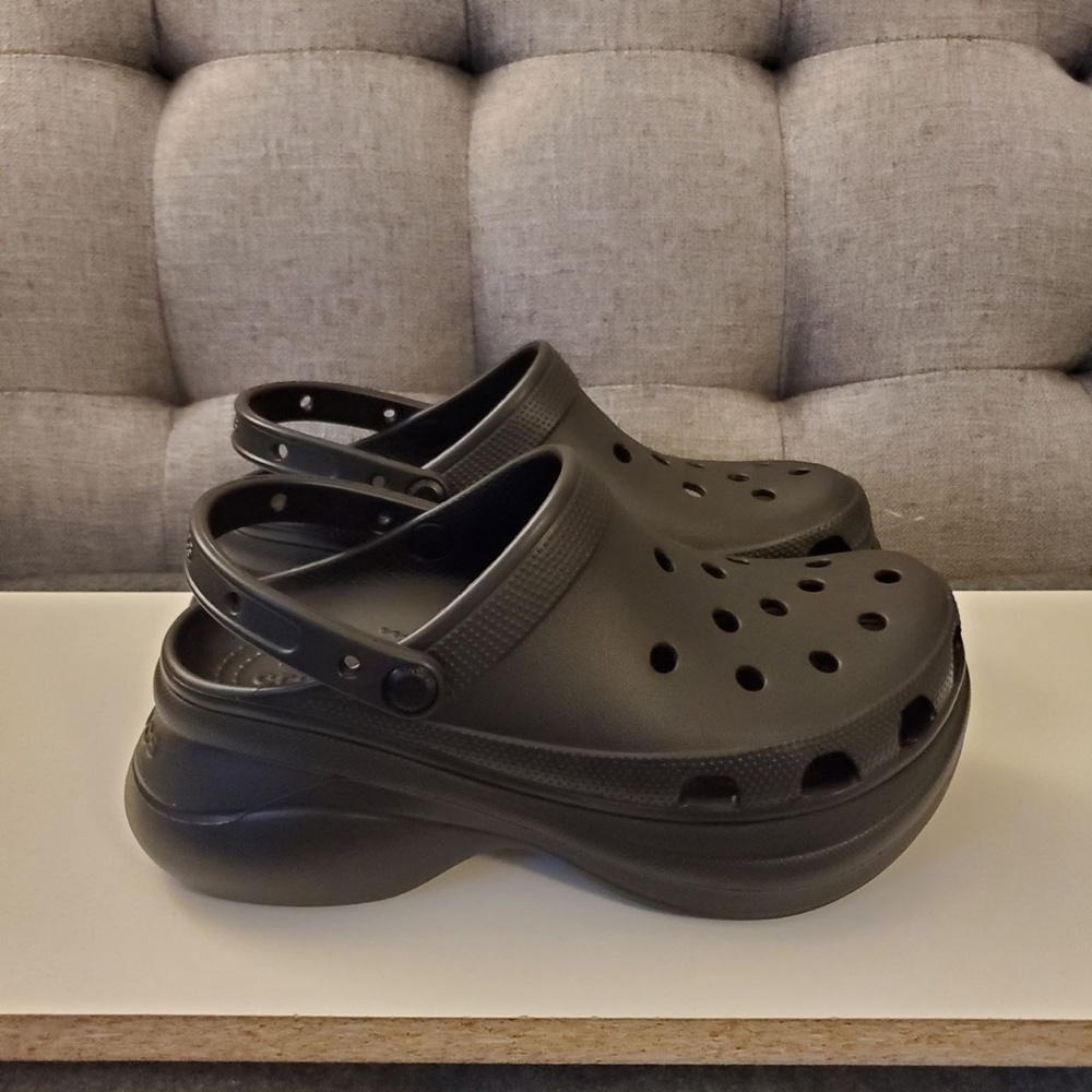 ⚡SOLD⚡ NWT Crocs Women's Classic Bae Platform Chunky Clog Sandals - Picture 10 of 14